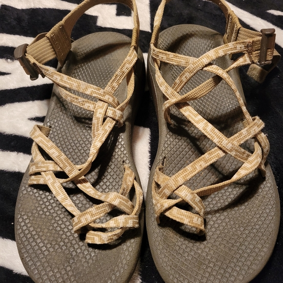 Chacos slippers - Picture 1 of 3